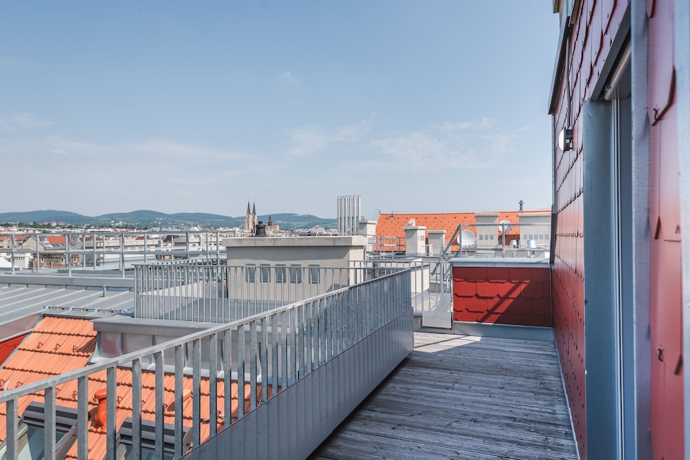 Duschel Apartments Imperial Living