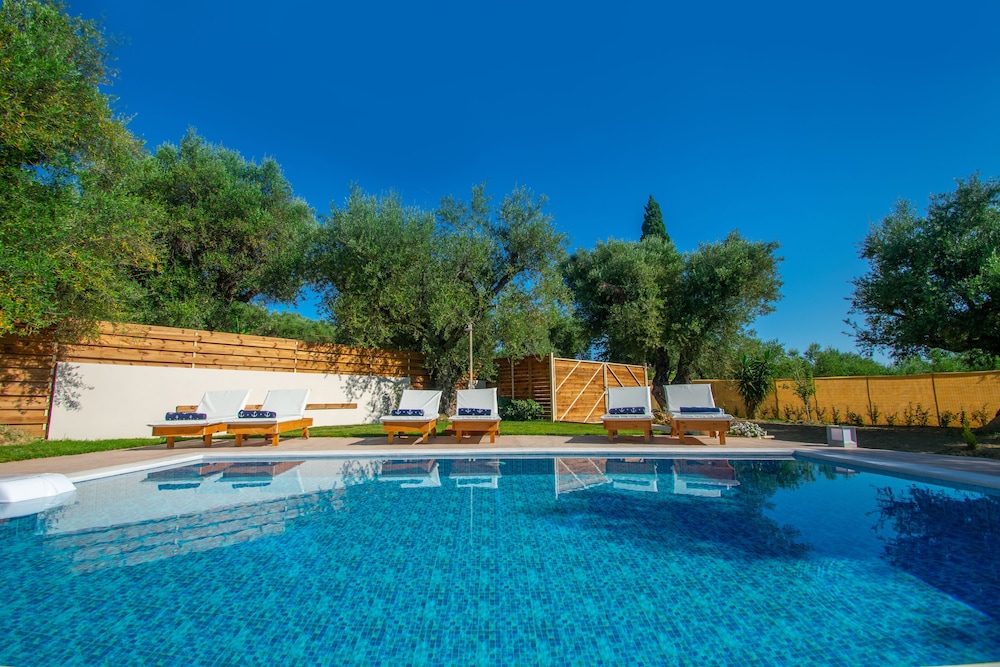 Zante Lagos Holiday Homes photo 4