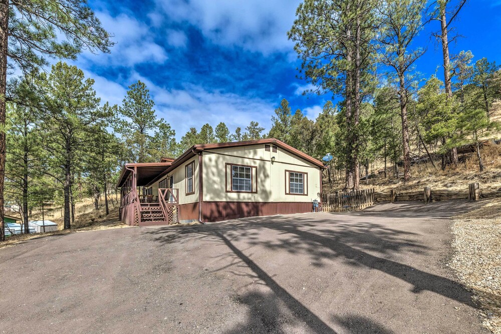 3 Mi to Ruidoso Winter Park: Home w/ Fireplace! view 3