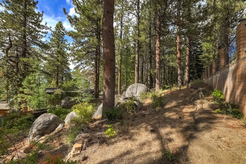 Zephyr Cove Zen - Property Image 20