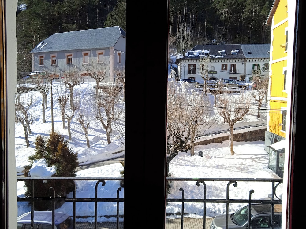 Apartamentos Canfranc 3000