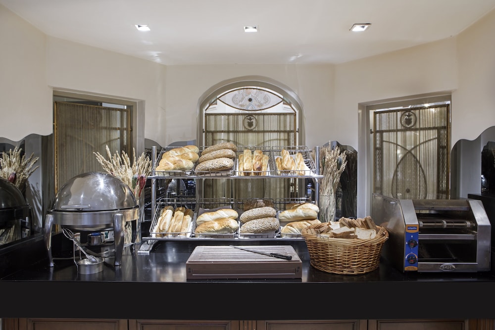 Crowne Plaza İstanbul - Eski Şehir by IHG - Image 44