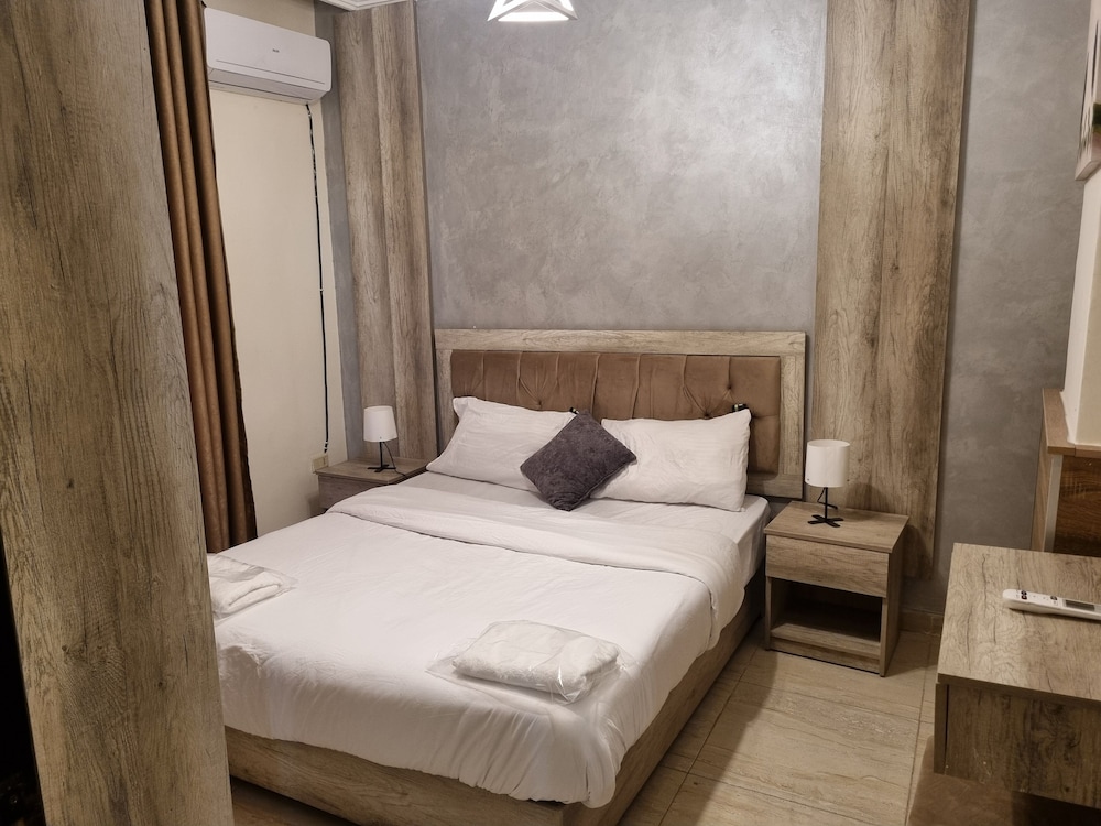Charming Amman Apartment With Central AC and Wifi