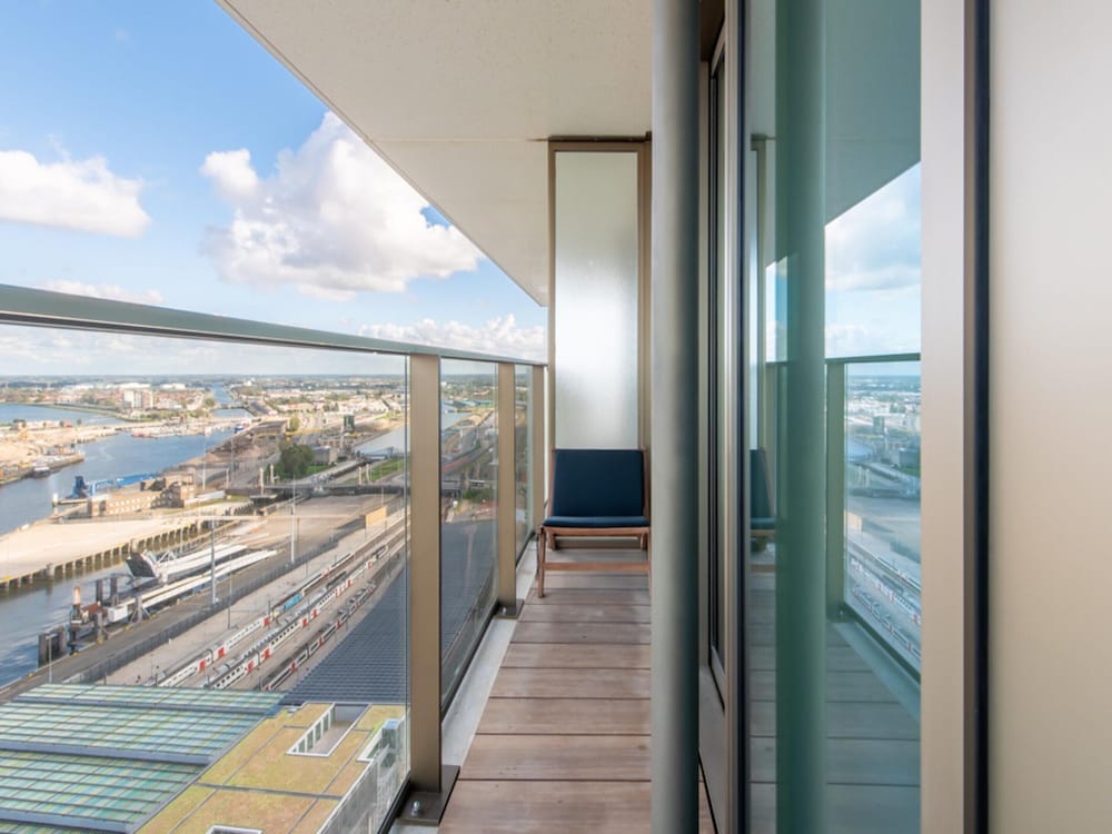 Central Apartment in Ostend Near Beach
