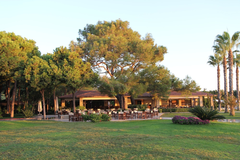 Champion Holiday Village - All Inclusive
