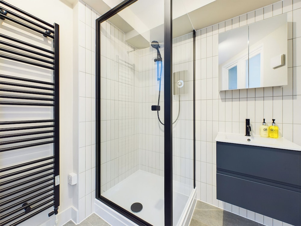 Be London - Piccadilly Circus Residences