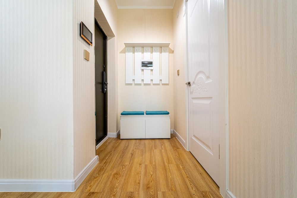 Eagle Town Service Apartment view 4