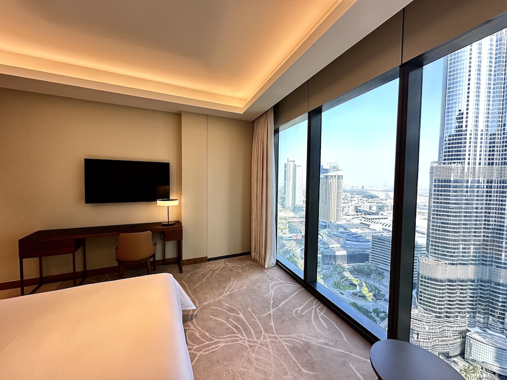Lux BnB Address Opera I Burj Khalif Views