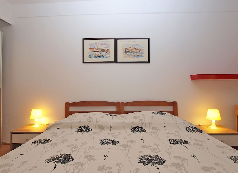Apartment 1346 view 5