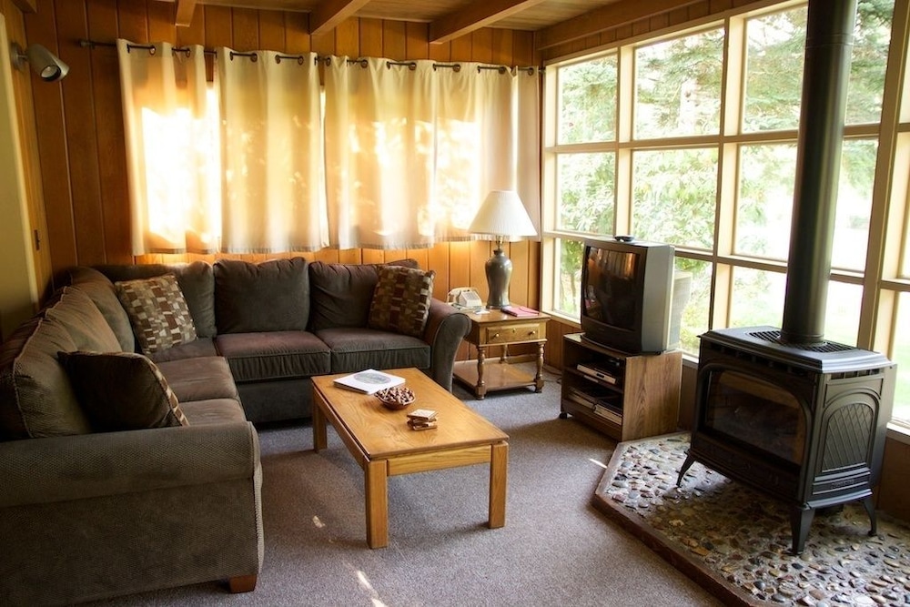 The Wayfarer Resort