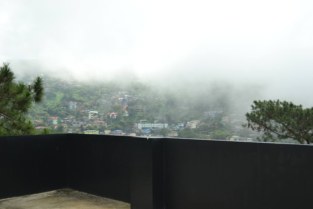 Baguio Hillhouse, Ask About Free Stay for Kids
