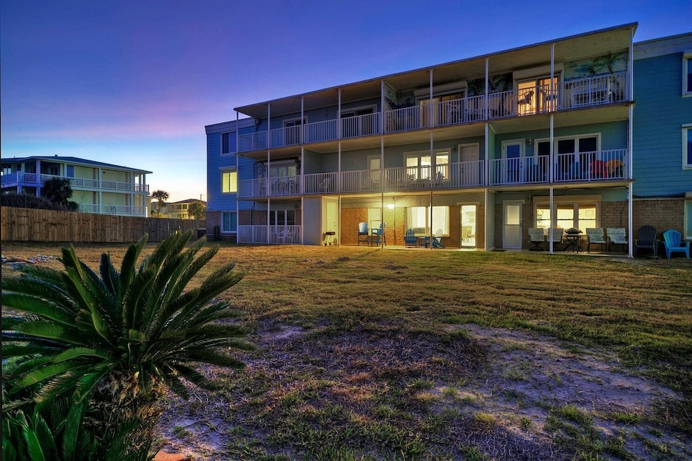 Cravin Waves Avantstay Beachfront Dune View