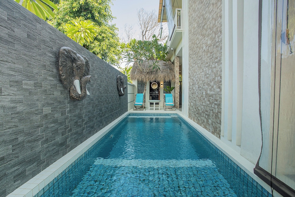 Island Style Retreat