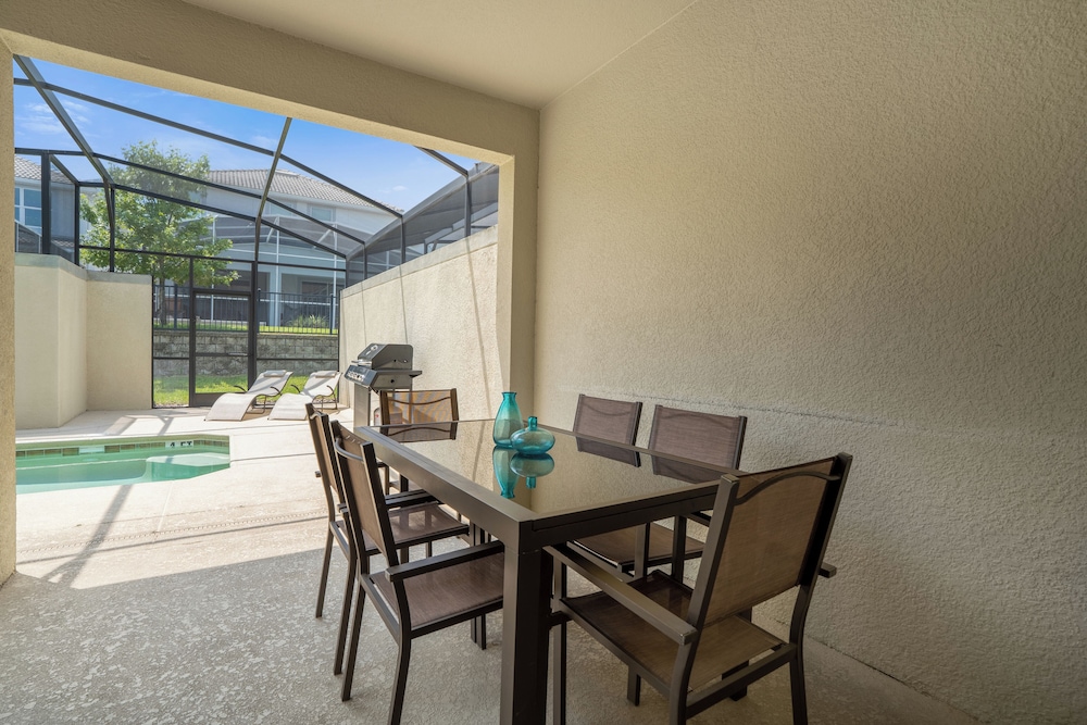 Champions Gate Resort Home w BBQ Pool