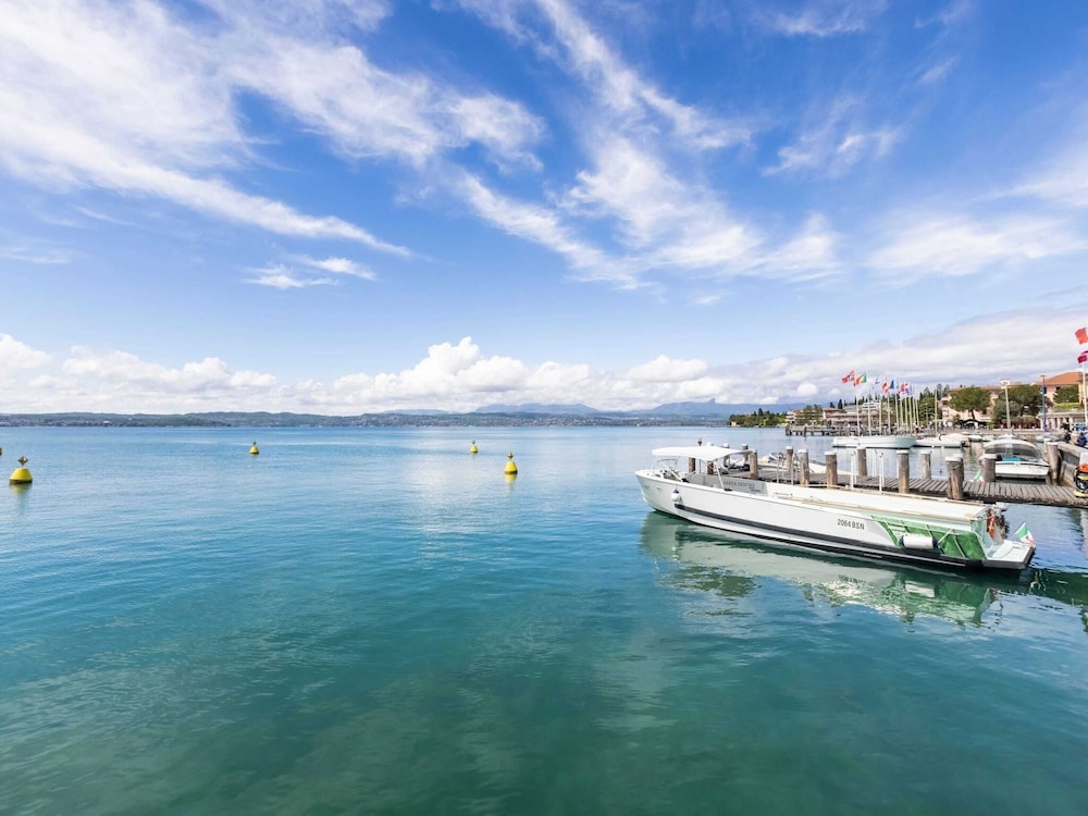 Cloistered Apartment in Sirmione near Lake view 2