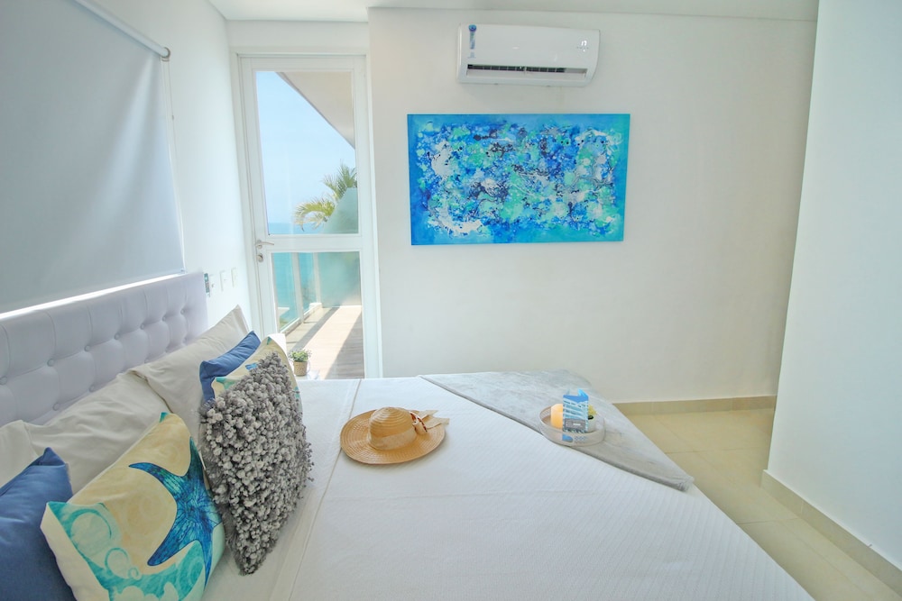 Apartamentos SOHO Elite - Frente al Mar