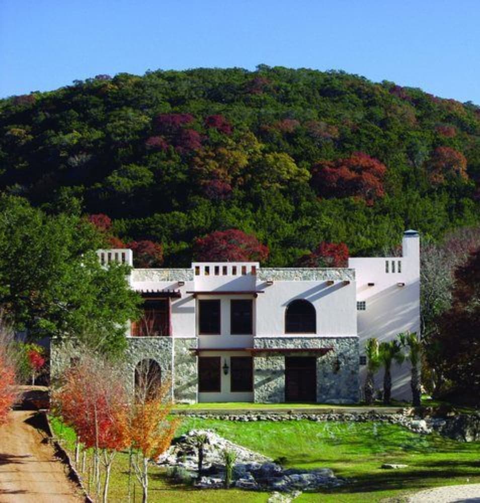 Escondida Resort & Spa