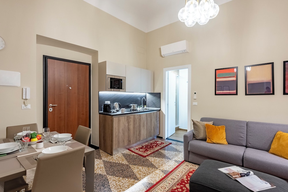 Lovely Flat In Genova Historic Center Apartments