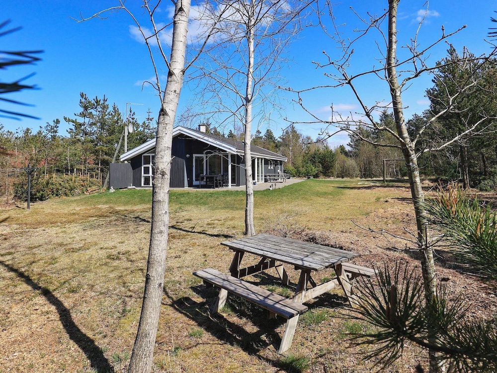 10 Person Holiday Home in Fjerritslev view 3