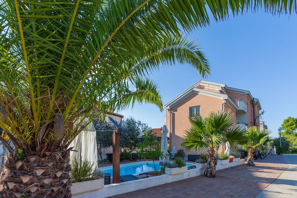 Villa Julian