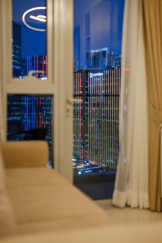Uptown Park Suites Tower 2