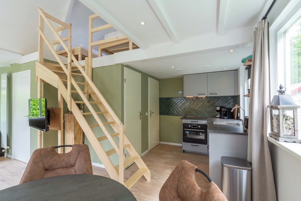 Duinland 50 Holiday Home for 4-people Near Beach