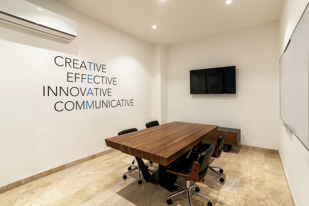 meeting & event spaces
