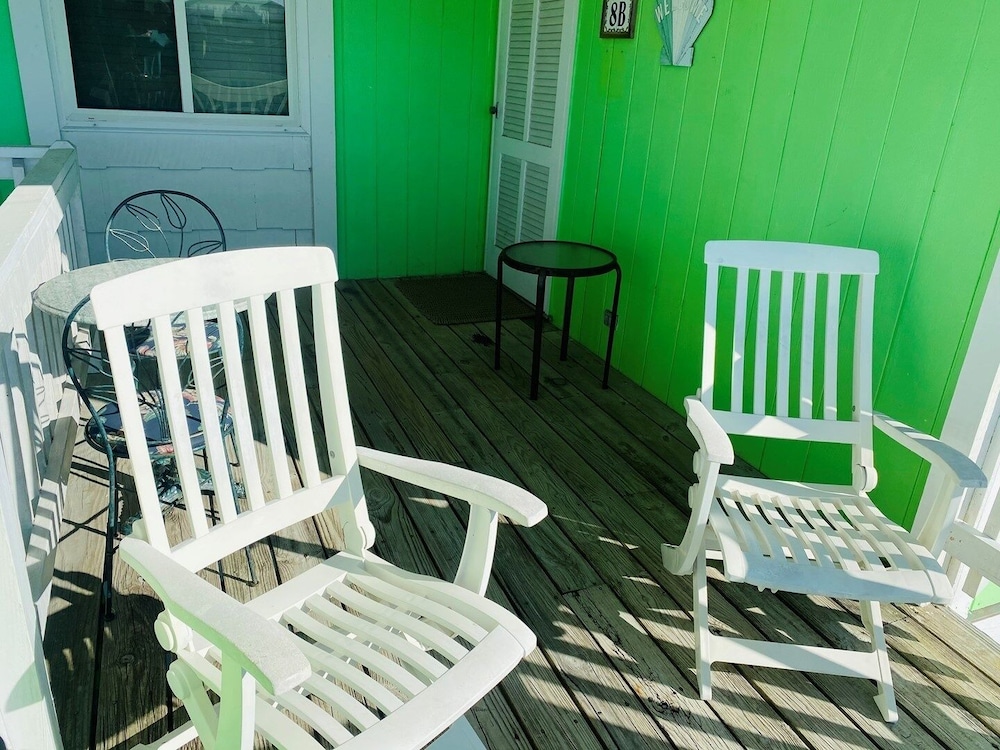 Beauty & The Beach-8B - 2 Br Home