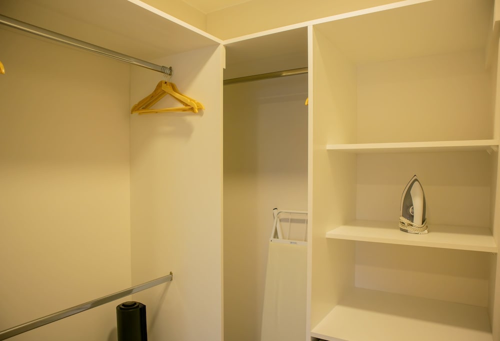 w Exceptional 1BR w Balcony in San Isidro