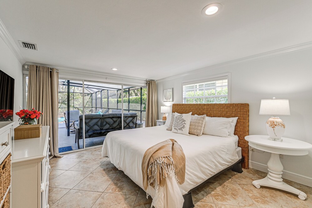 1 Mi to Beach: Naples Home w/ Pool & Fire Pit