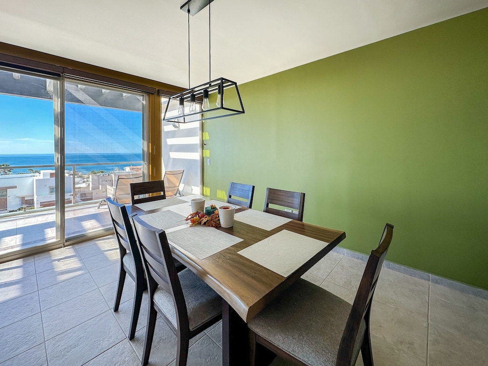 Upscale Ocean View Condo Close to it all Great