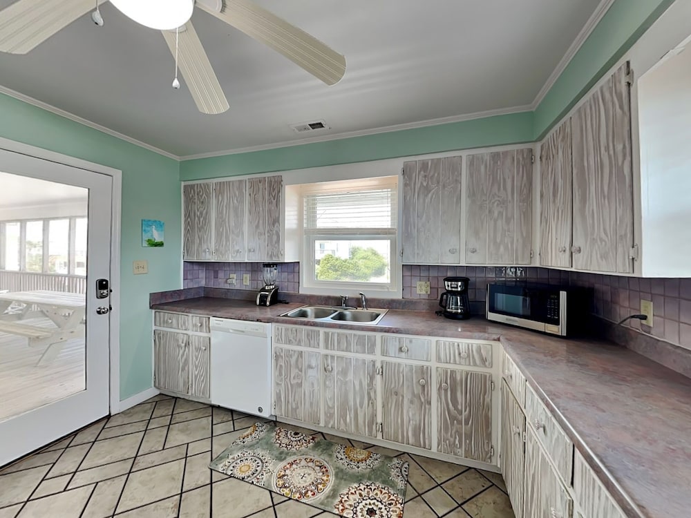 Blue Shamu by Topsail Realty