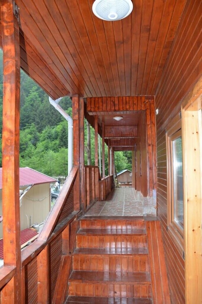 Uğur Motel
