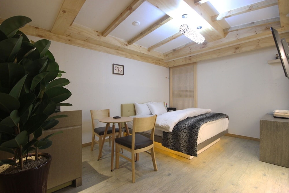 Photo 46