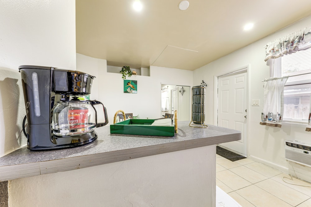 3 Mi to Beach: Pet-friendly Gem in Hollywood