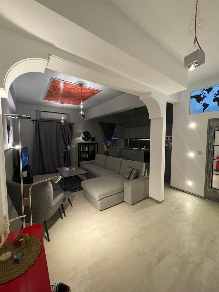 Victoria Penthouse