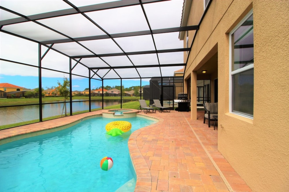 Golden Palms Vacation Resort 2582 - Image 2