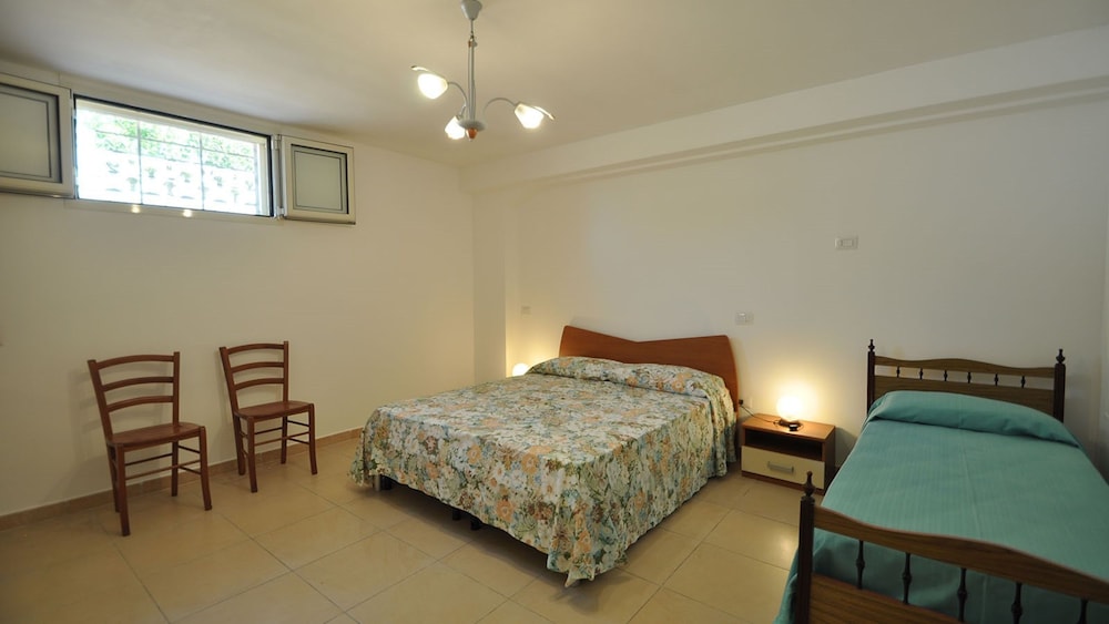 Villa Romano 9 Guests Torre Suda