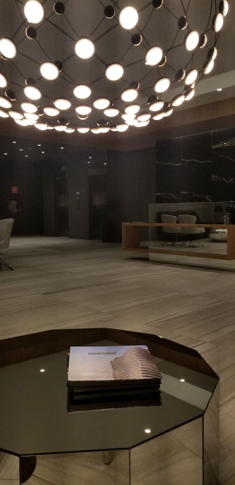 Luxury Residence Suites