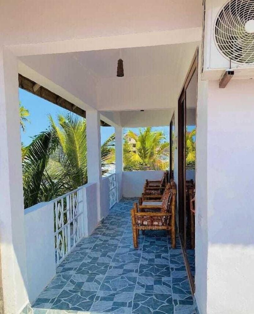 Karibu House Paje