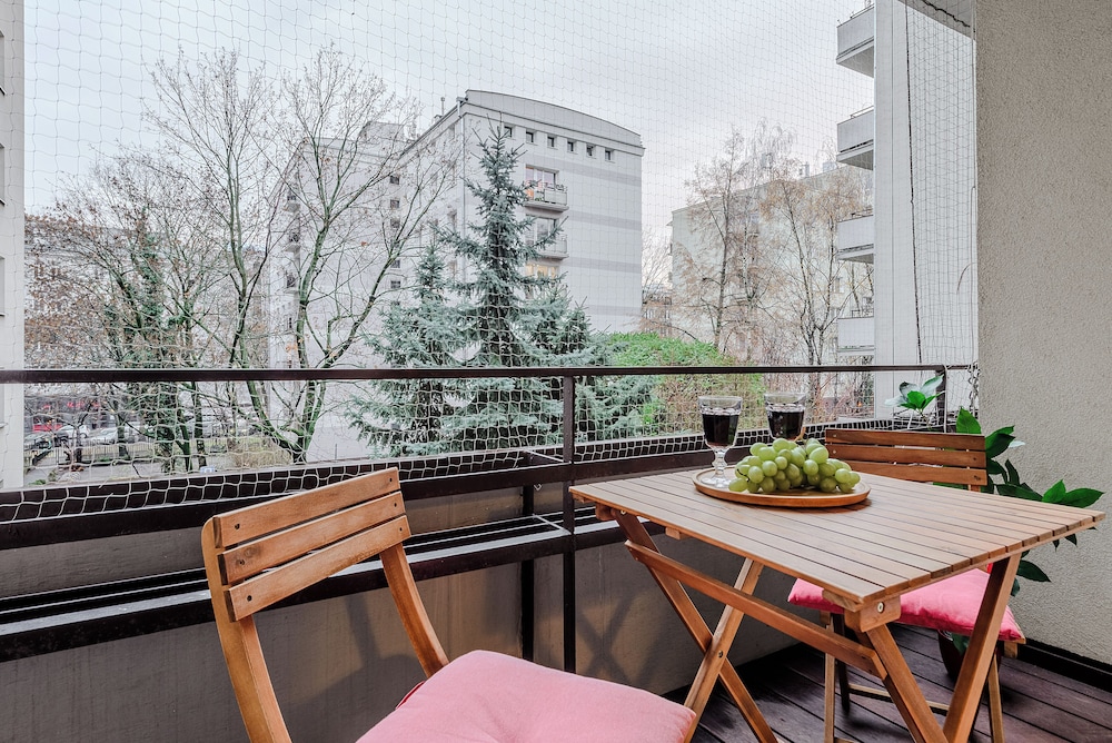 Lumina apartment in center Warsaw