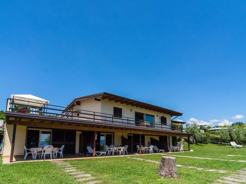 Apartment in Manerba Near Lake Garda photo 5