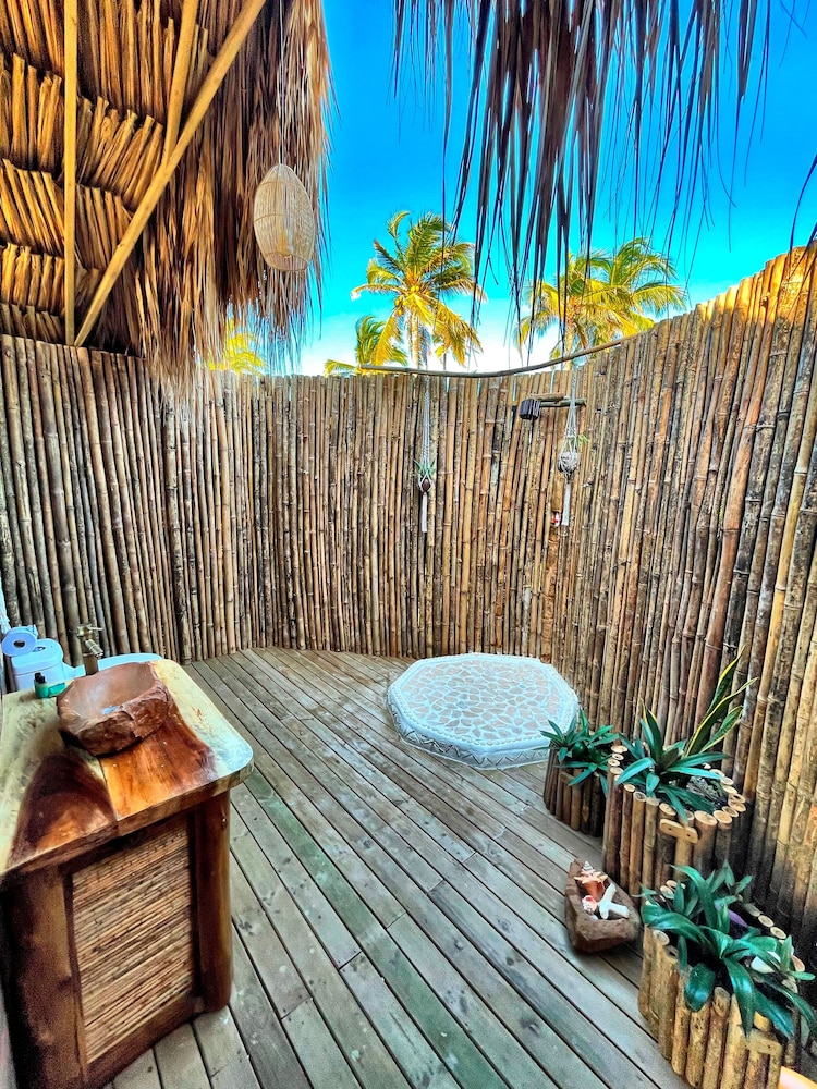 Hotel Isla Mucura
