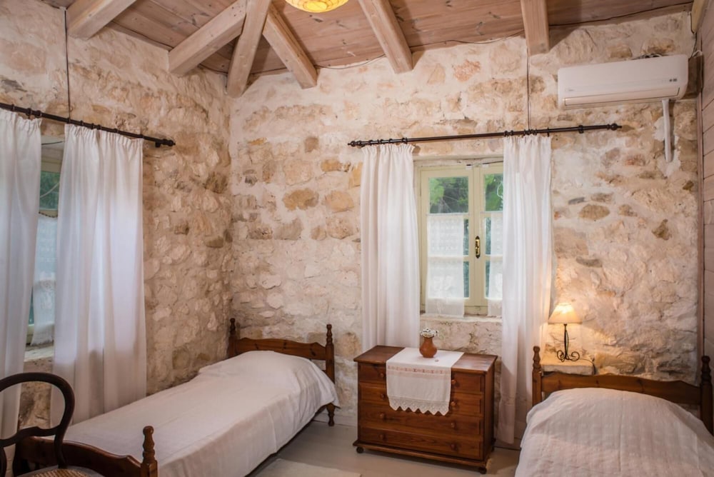 Jianni s Villa - Stone Villa in the Greenery - Jianni s Villa - Stone Villa in the Greenery view 5