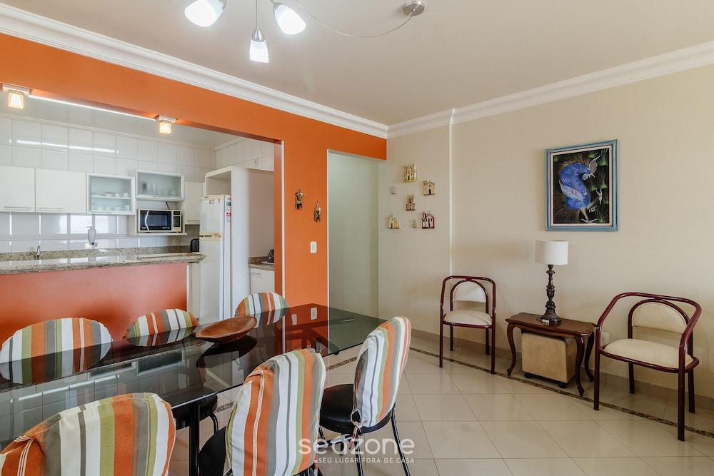 3BR Beachfront apt w/ sea View Cet802