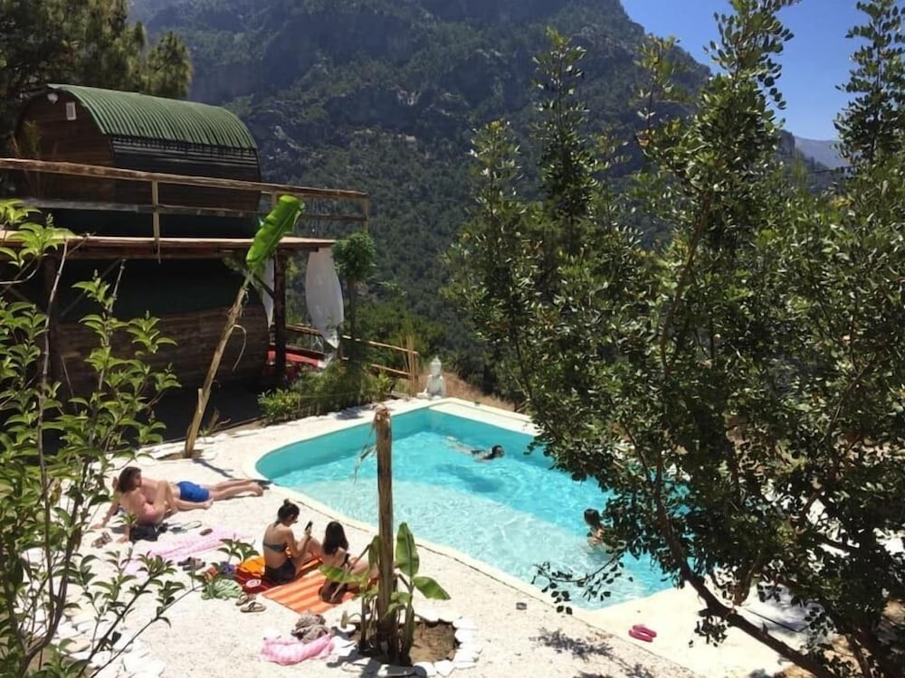 Mandala Camping - Adults Only - Image 18
