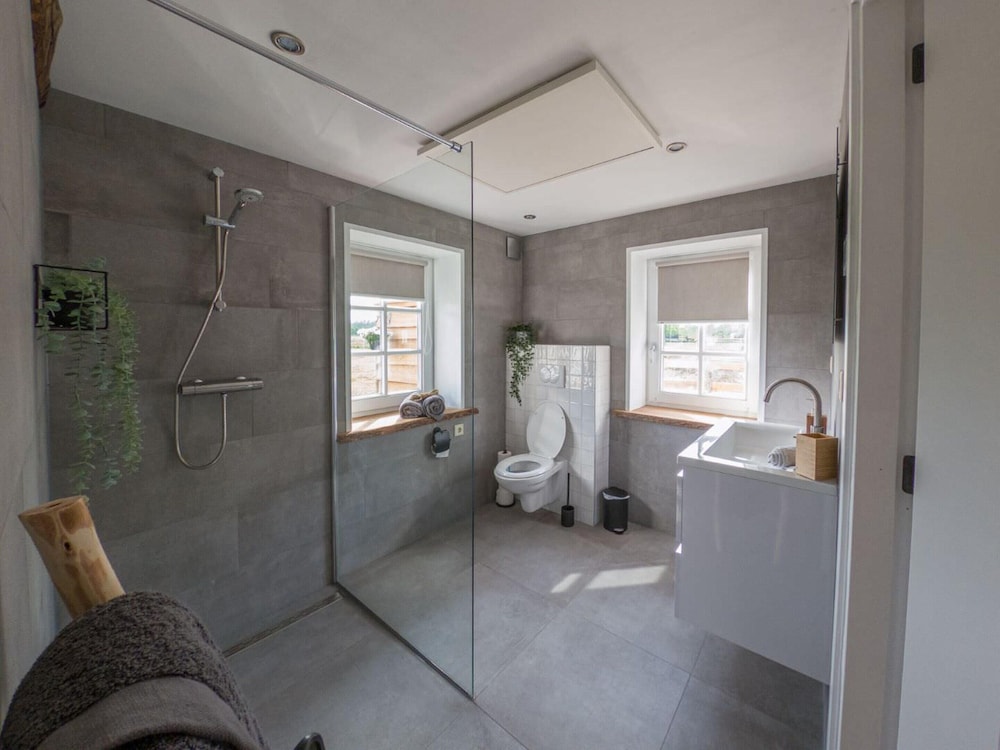 Apartment in Sint-oedenrode Near Henkenshage