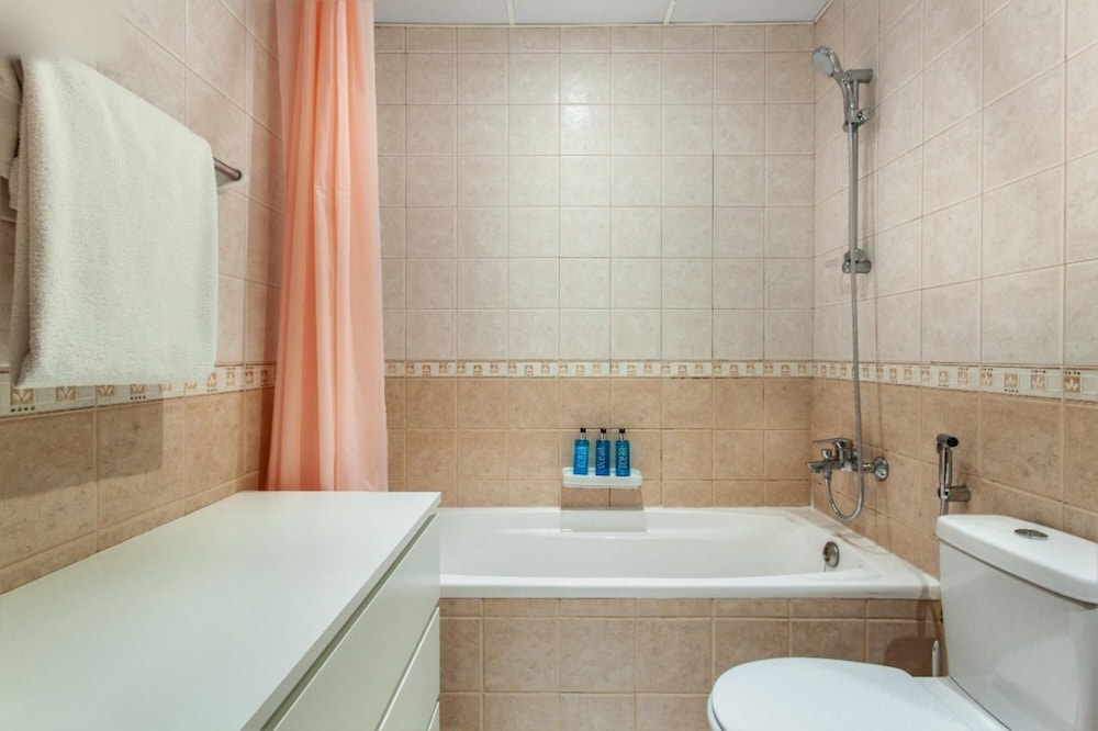 JLT Cluster P Modern 1 BR Apt
