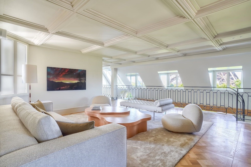 Exceptional Duplex - 4bed/8p - Eiffel Tower View