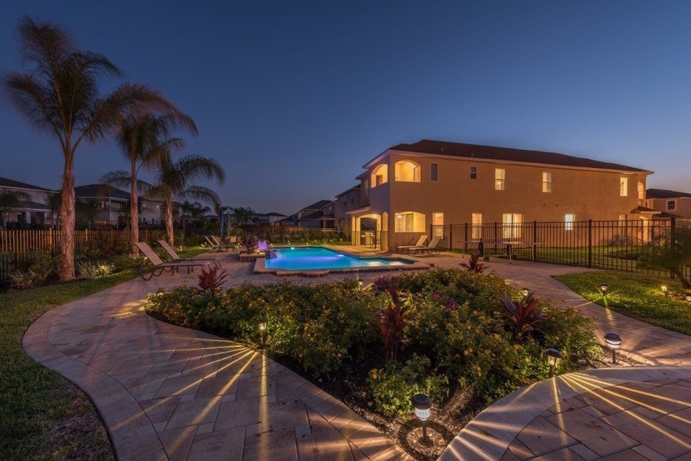 5 Star Villas at Encore Resort